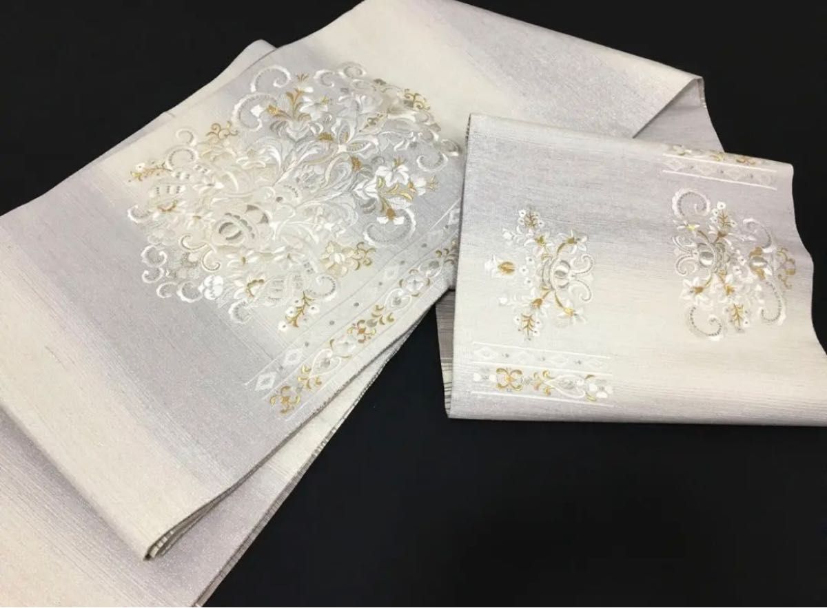スーパーSALE価格 女性のロマン 総刺繍の袋帯 未使用 新品同様