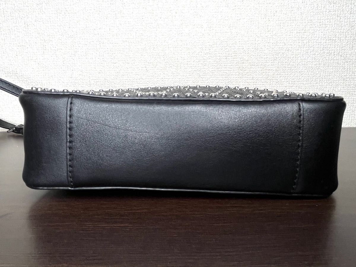 超美品 『MICHAEL KORS マイケルコース ショルダーバッグ』黒 スタッズ