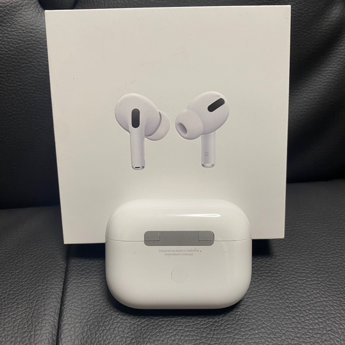 Apple AirPods Pro 左耳と充電ケース 右耳なし｜Yahoo!フリマ（旧
