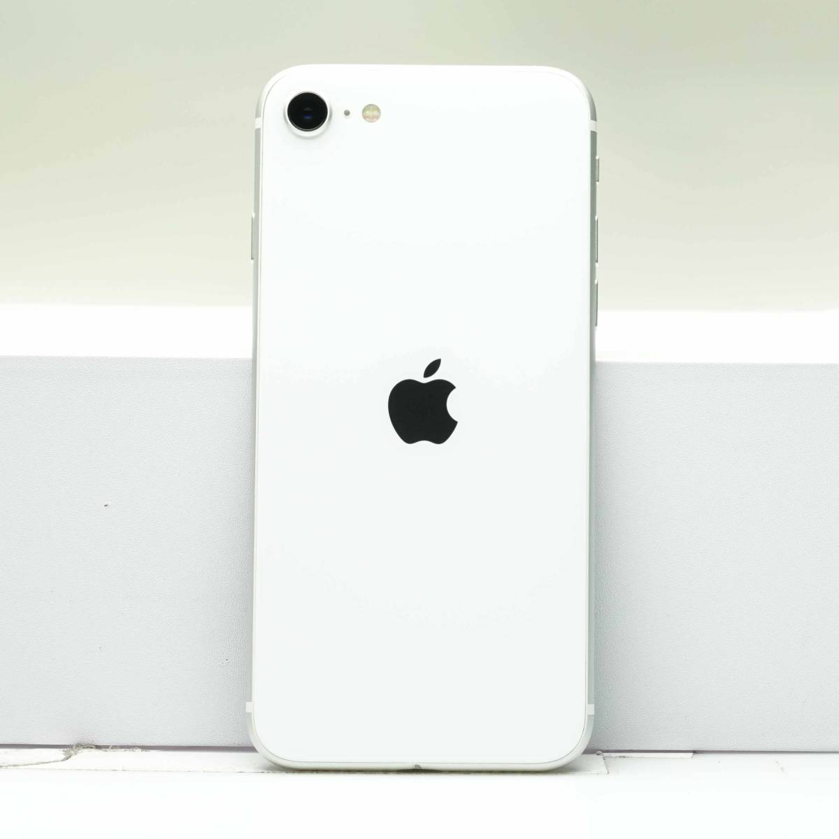 iPhone SE (第 2 世代) 64GB ホワイト MX9T2J/A SIMフリー 訳あり品 中古本体 白ロム