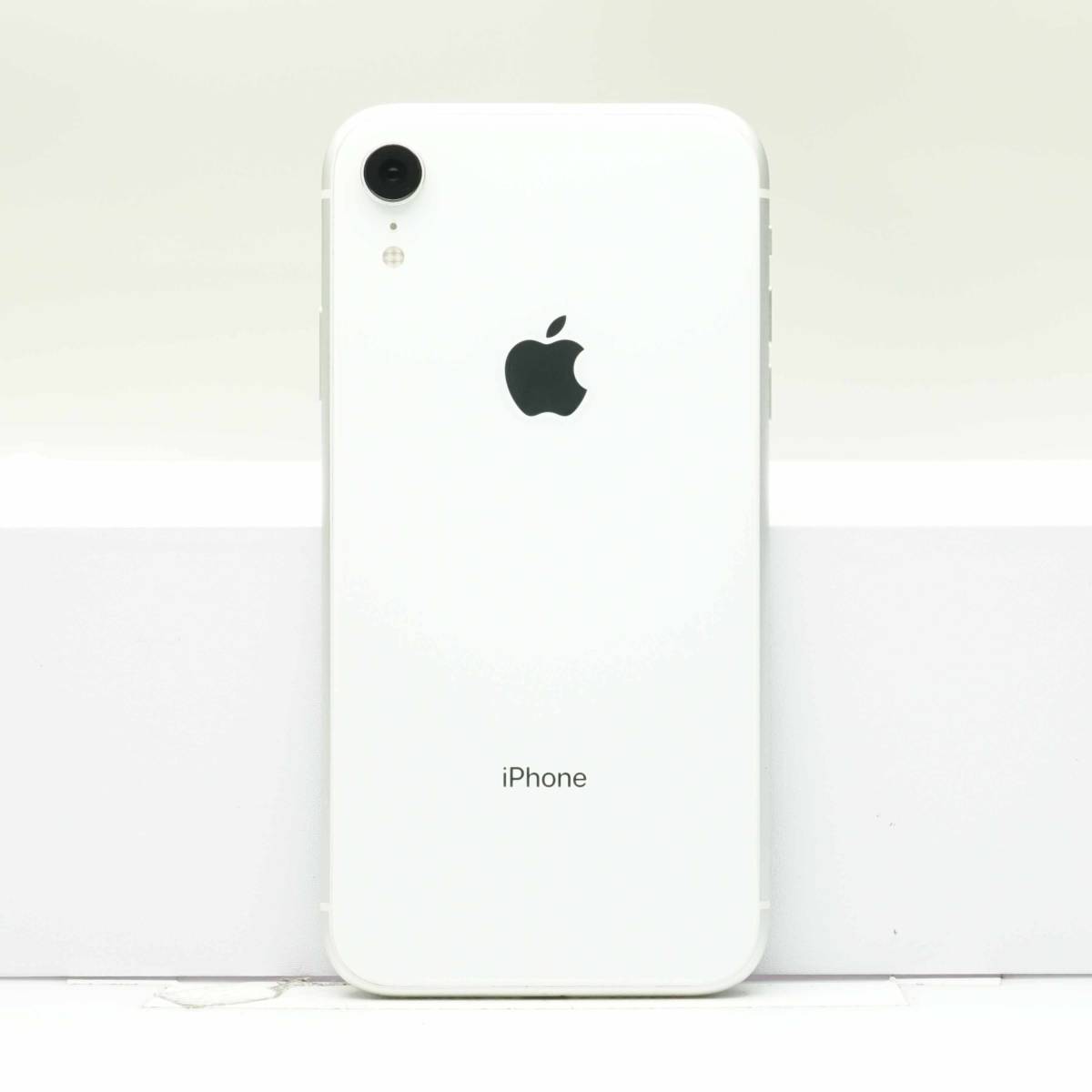 iPhone - 6390 simフリー 64GB iPhone Xr ホワイト MT032J/Aの+