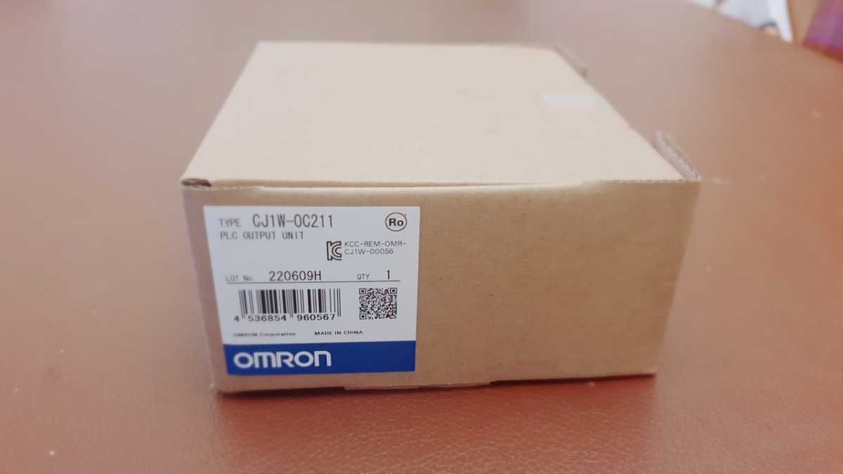 小型PLC CJ1W-OC211 EPPA（修理交換用 ）適用する OMRON プログラマブルコントローラαシリーズ CJ1W-OC211 01_画像1