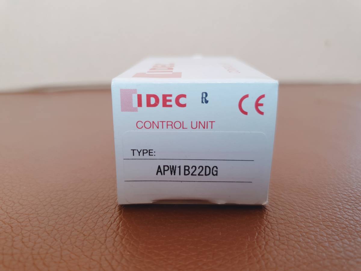 [ new goods ] unopened unused IDEC APW1B22DG φ22 TW series Pilot light flat shape ( chronicle name type ) LED illumination AC/DC24V APW1B22DG 1 point set 