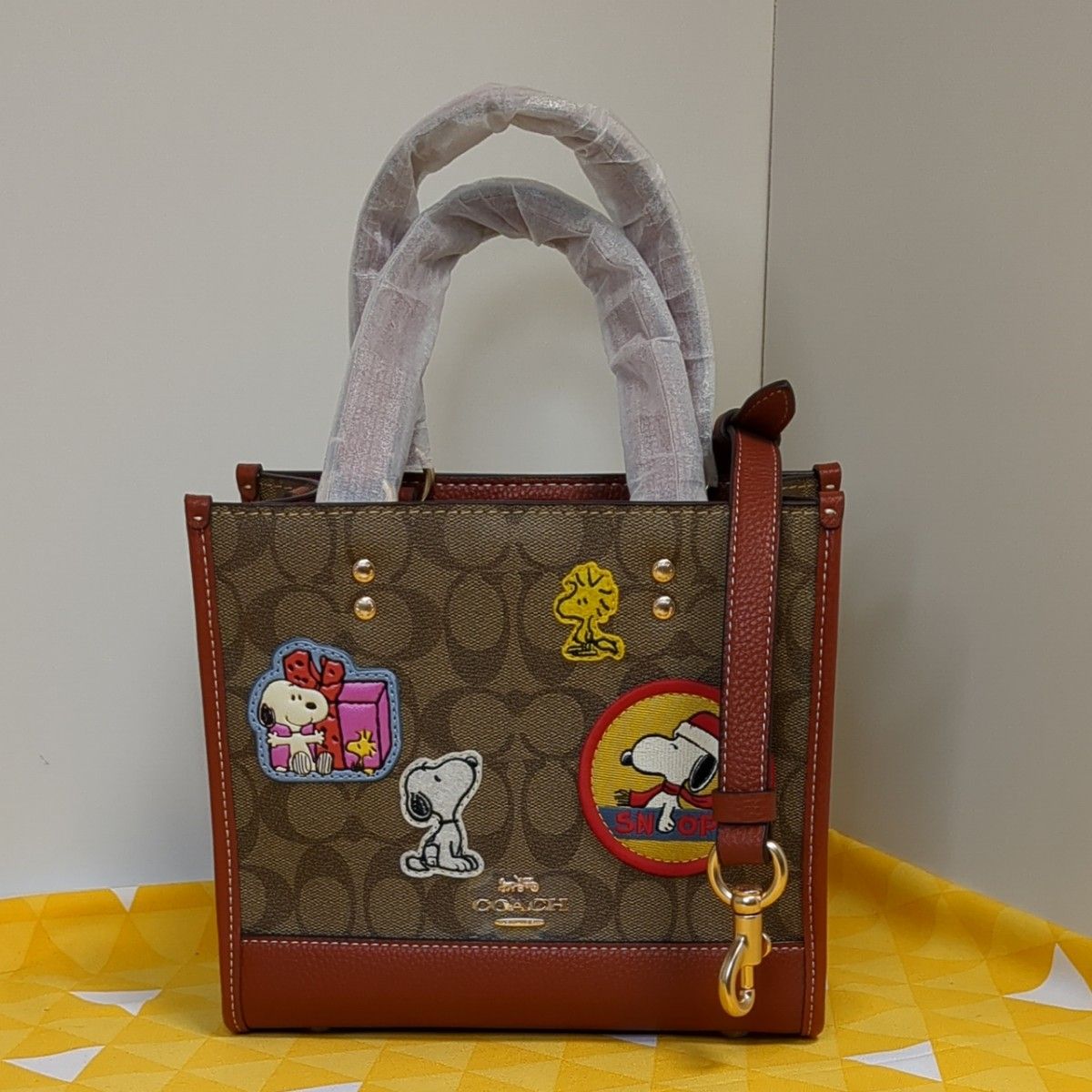 激安本物 COACH 2way トートバッグ ショルダーバッグ パテントレザー