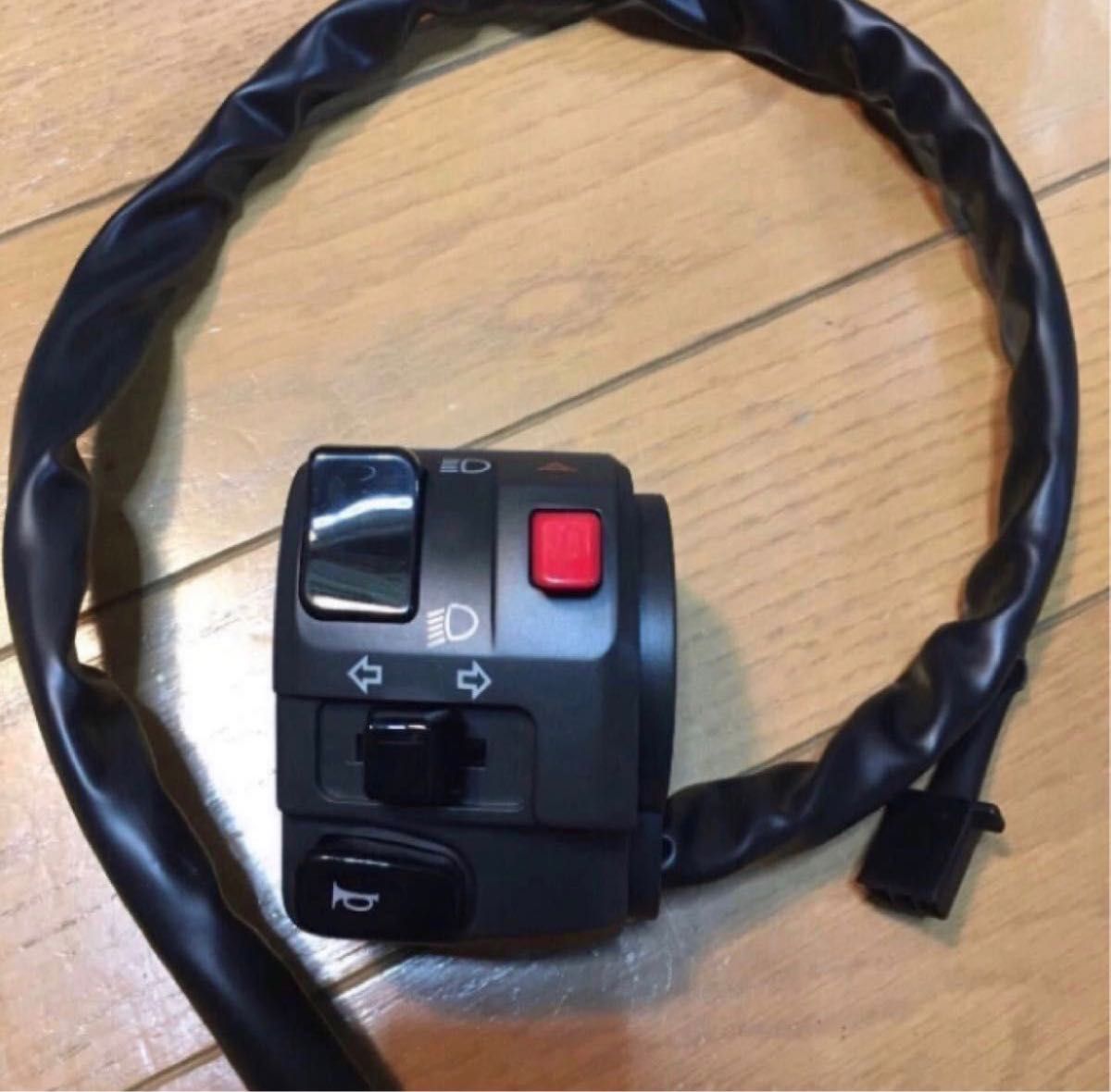 純正流用ポン付けZRX1200 ダエグ左スイッチボックス GPZ ゼファーZRX 純正流用ポン付けZRX1200 ダエグ左スイッチボックス GPZ ゼファーZRX