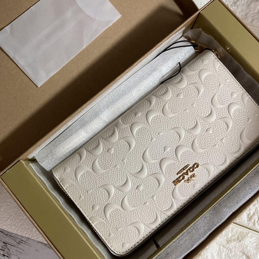 新品】COACH コーチ 長財布 箱付き シグネチャー 2種ストラップ付