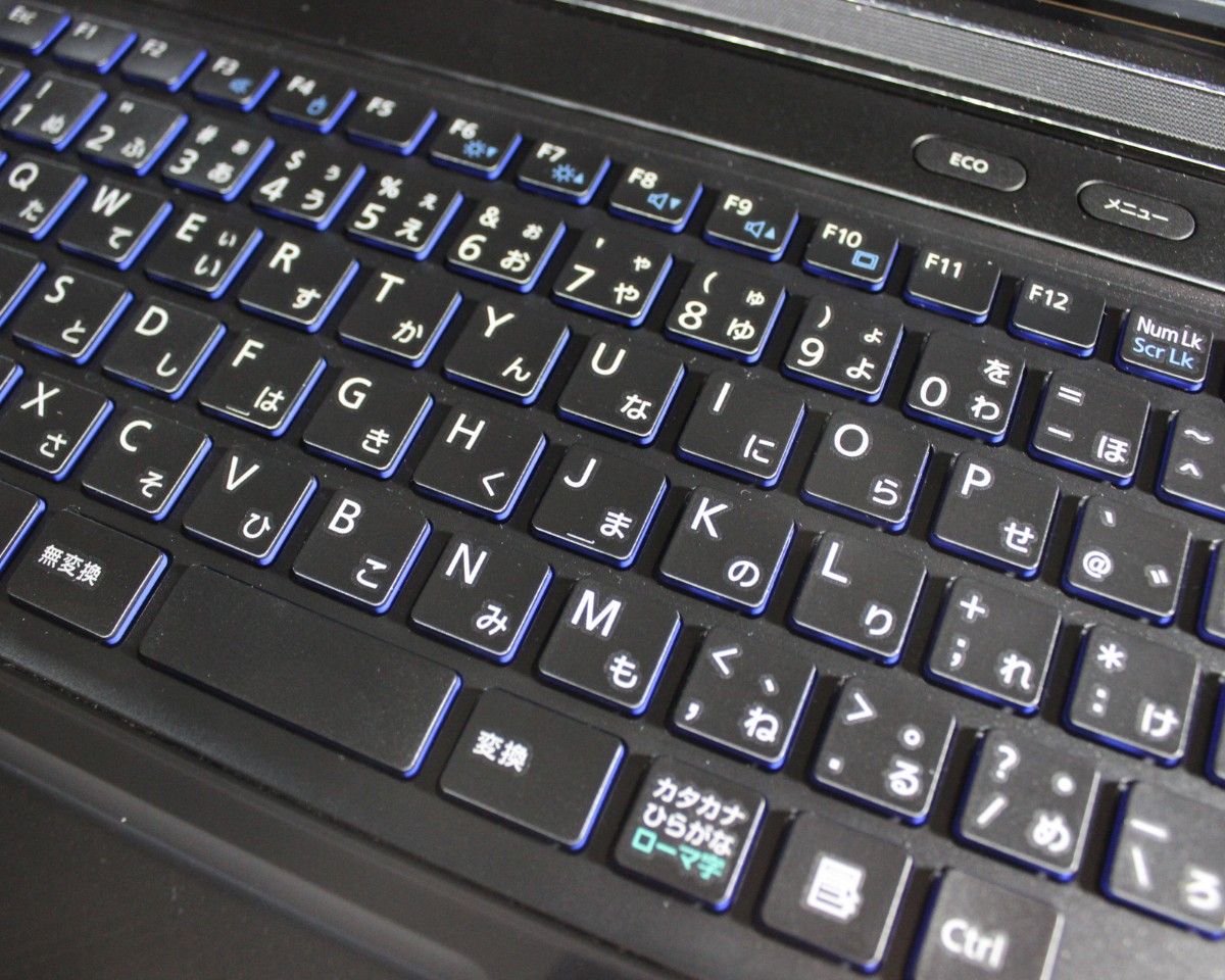 ☆高性能 Core i7☆爆速SSD搭載 メモリ8G ノートパソコン Blu-ray