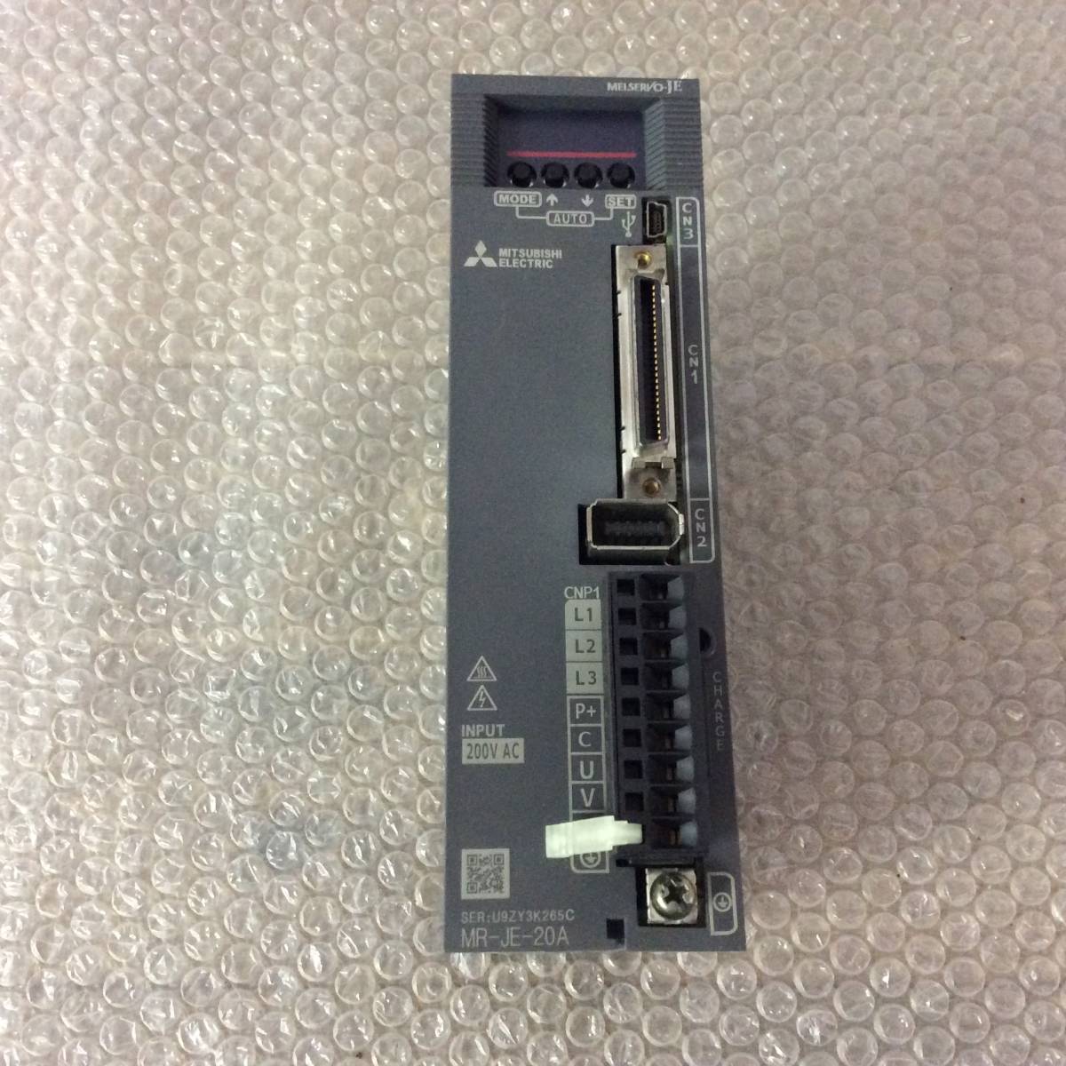 ●【AH-00081】中古品 MITSUBISHI 三菱電機 MELSERVO-JE サーボアンプ MR-JE-20A【レターパックプラス可】_画像1