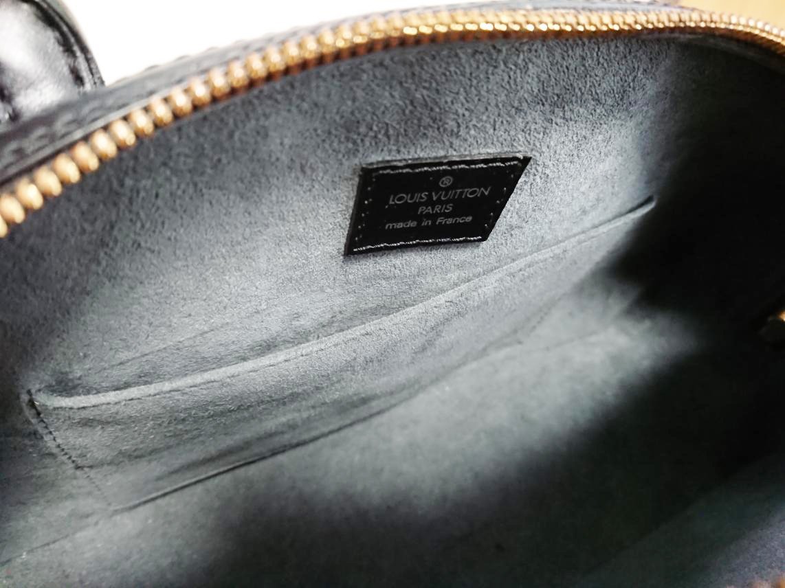 美品 Louis Vuitton ルイ ヴィトン エピ ジャスミン 白 レザー ✨買い