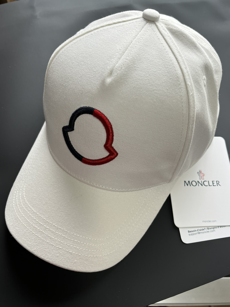 匿名配送★MONCLER モンクレール エンボスロゴ コットン キャップ