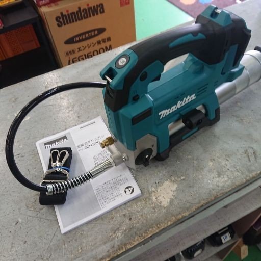 中古美品】MAKITA マキタ GP180D 18V充電式グリスガン 本体のみ 中古美品】MAKITA マキタ GP180D 18V充電式グリスガン 本体のみ
