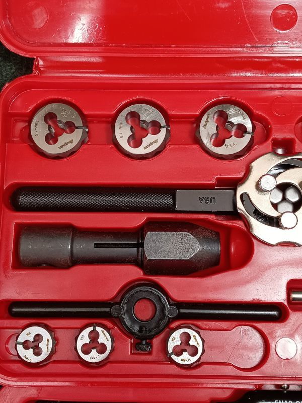 Yahoo!オークション - 未使用 Snap-on スナップオン タップ&ダイス