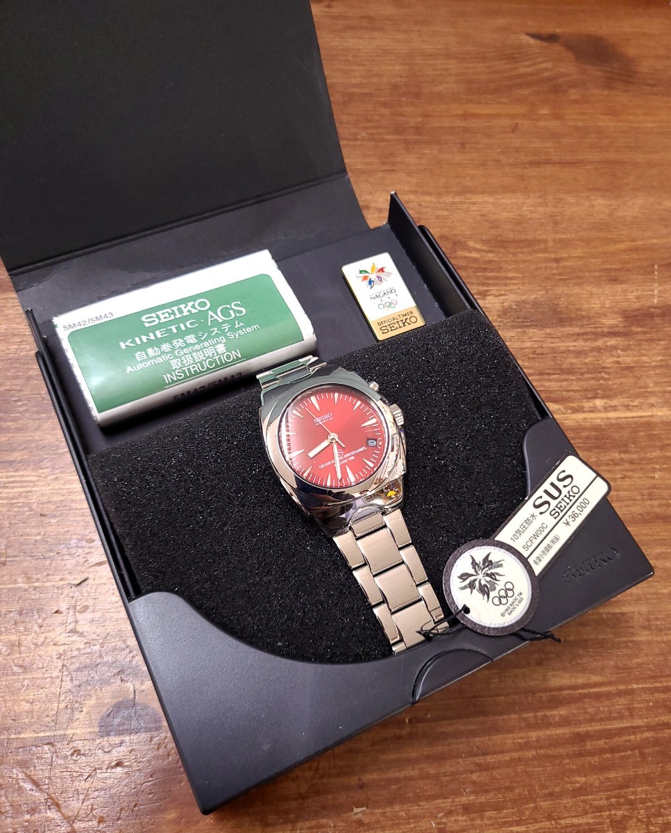未使用☆SEIKO セイコー キネティック sus 1998年 長野オリンピック限定 赤文字盤 5M42-0F30 メンズ 腕時計 ヴィンテージ 希少 