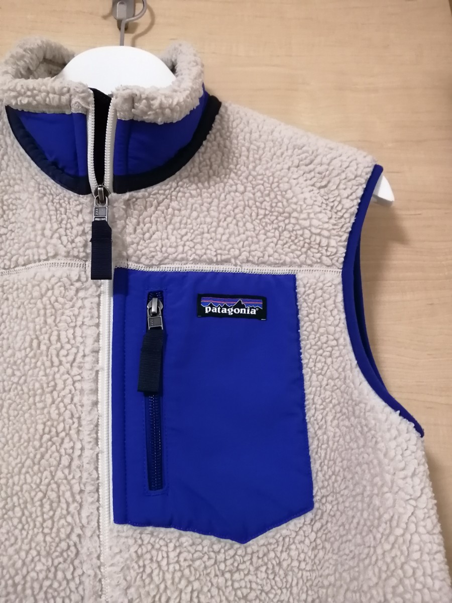 美品　patagonia パタゴニア レトロXベストXS フリースベスト 23048FA16 ナチュラルアイボリー_画像2