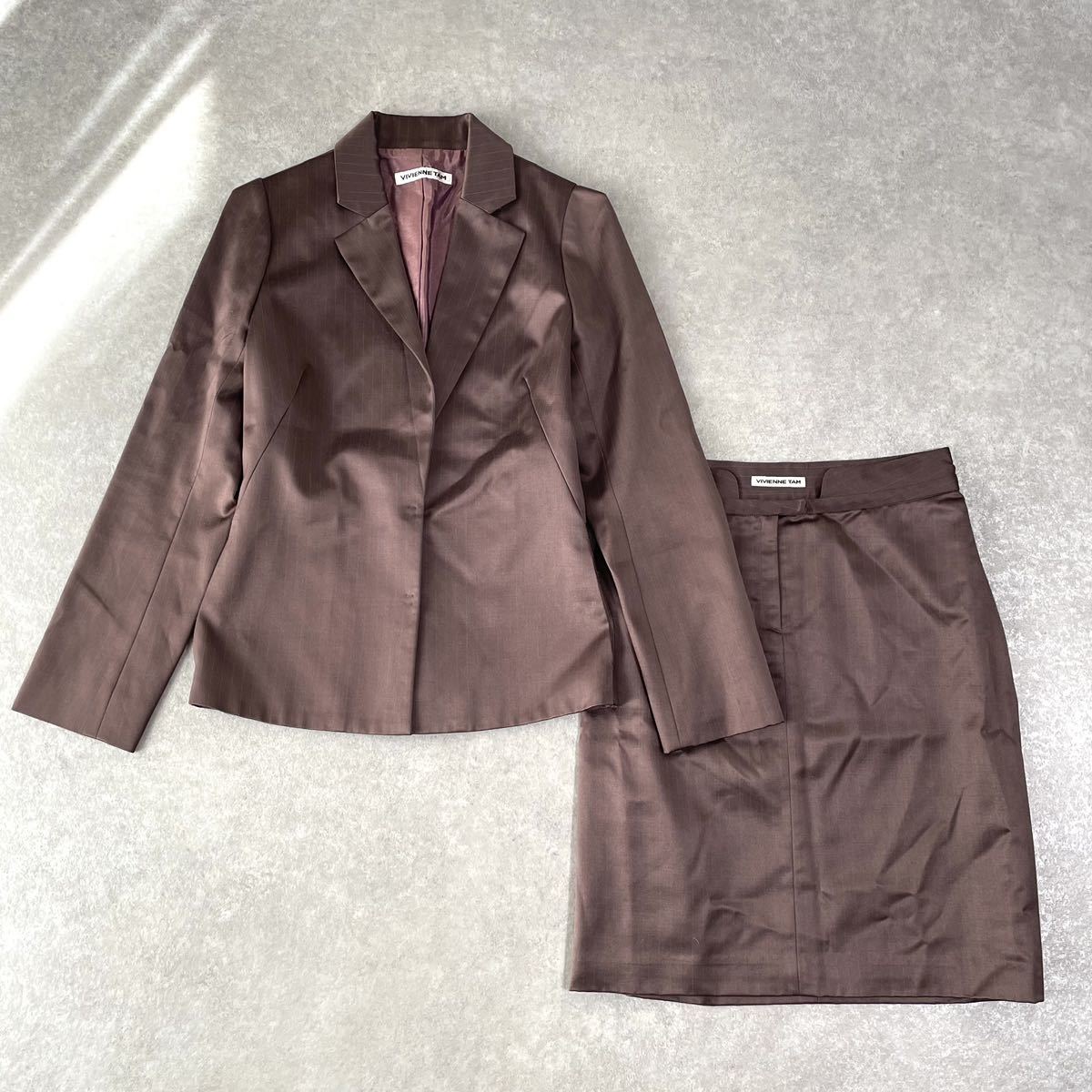 美品 ヴィヴィアンタム VIVIENNE TAM シルク混 光沢 スカートスーツ