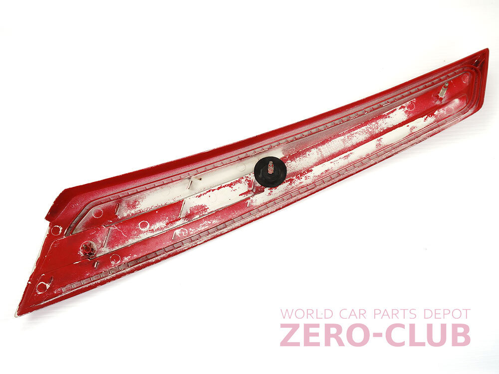[ Lancia Delta for / original C pillar outer panel right side red air duct ][1342-68225]
