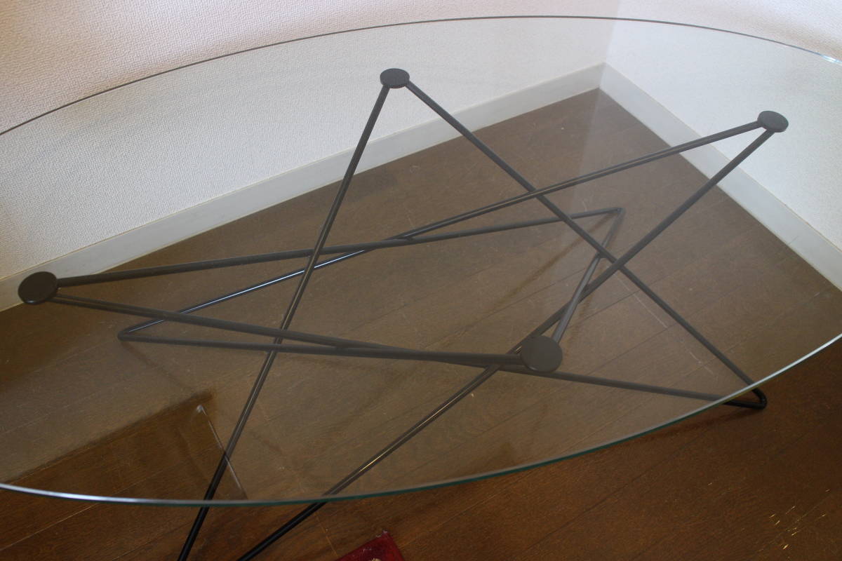 高級 IDEE ガラステーブル O.R.T.F. table モダン ローテーブル 高級 IDEE ガラステーブル O.R.T.F. table モダン ローテーブル