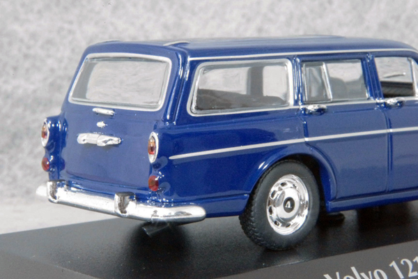 * 1/43 Volvo = 121 Amazon Break ( Wagon ) / dark blue = VOLVO