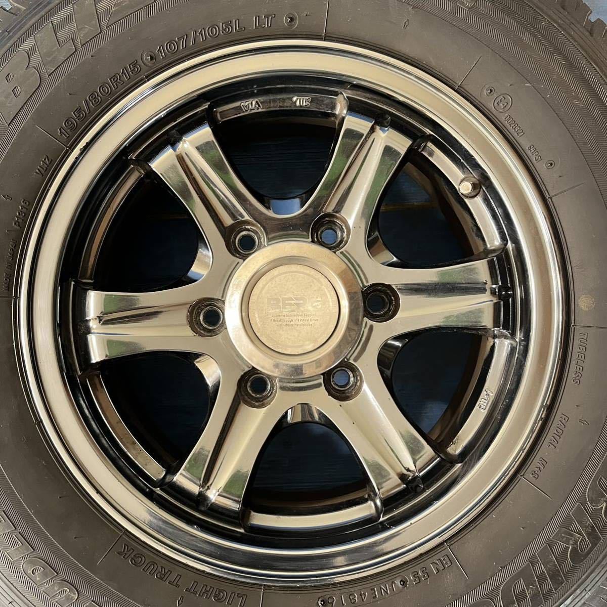 ハイエースなど 195/80R15 スタッドレスタイヤ・ホイール 本州送料無料-