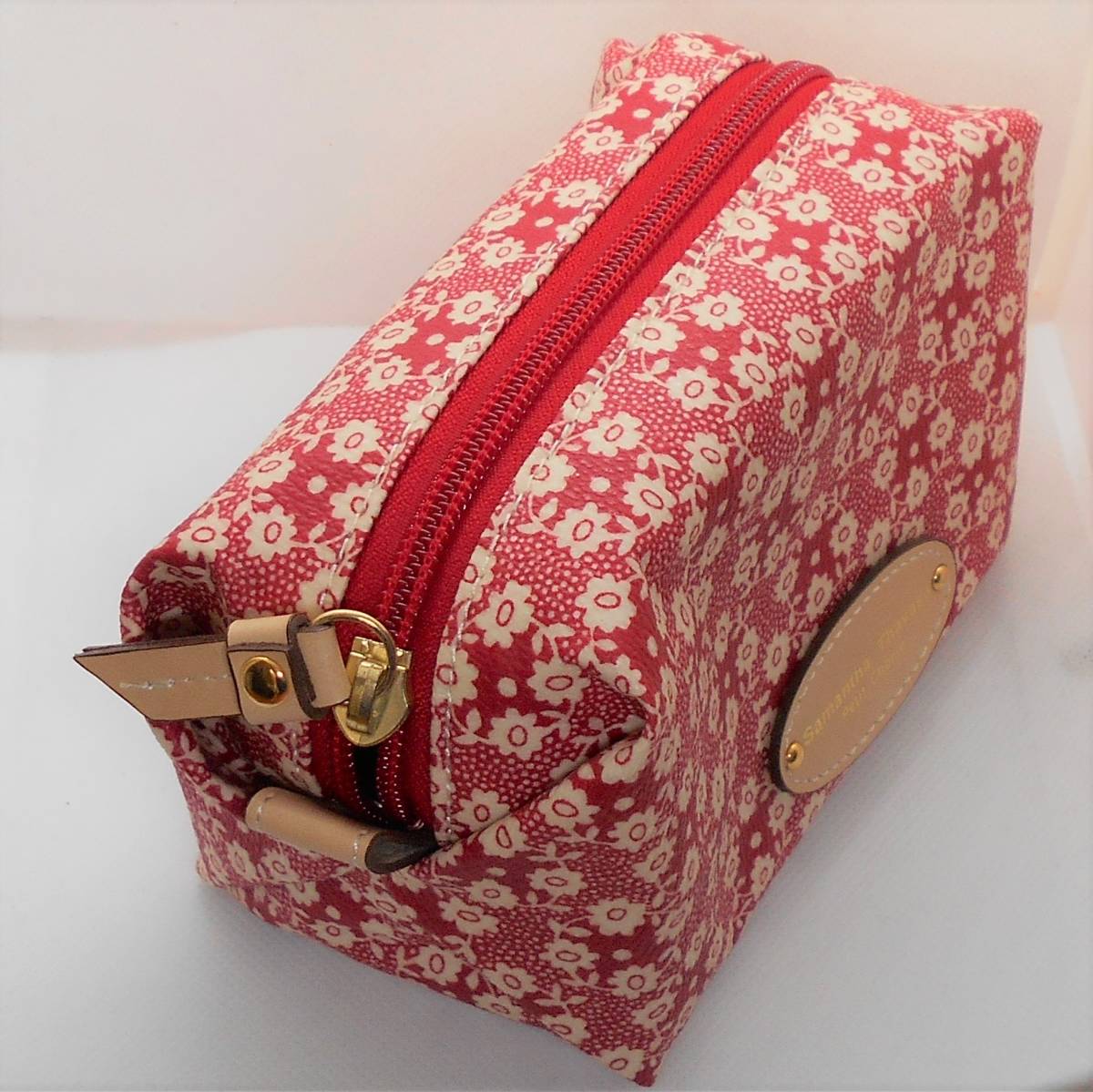 [ new goods ]50% off Samantha Thavasa lady's floral print multi pouch red * box less . regular price 13200 jpy 