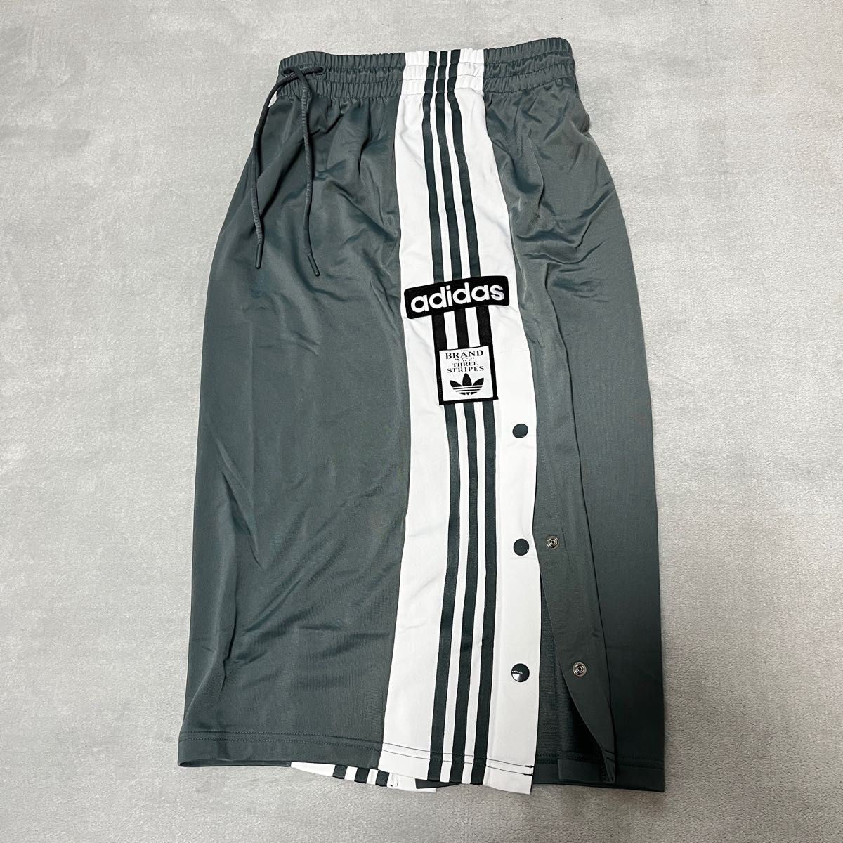 adidas ADIBREAK SKIRT アディダス アディブレイク スカート タイトスカート ひざ丈 サイドスリット 新品