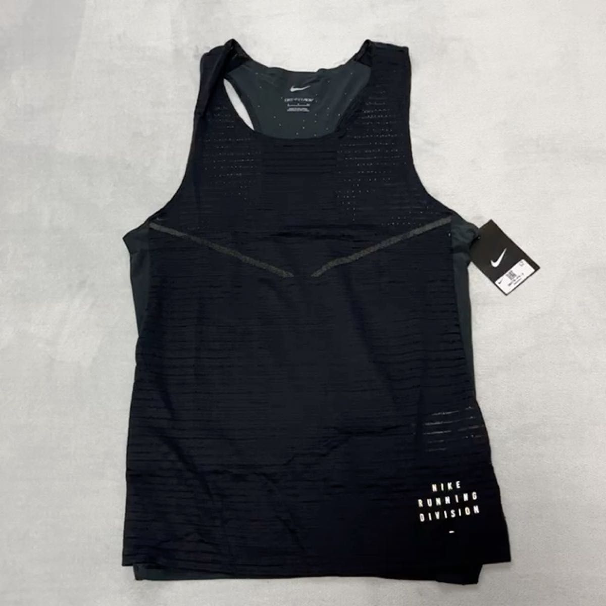 NIKE RUNNING DIVISION ナイキ ランディビジョン タンクトップ NIKE RUNNING DIVISION ナイキ ランディビジョン タンクトップ