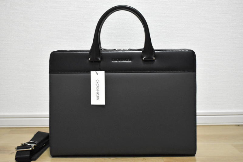 ブリヤンテス・レッド ○☆新品 未使用 Calvin Klein クライン