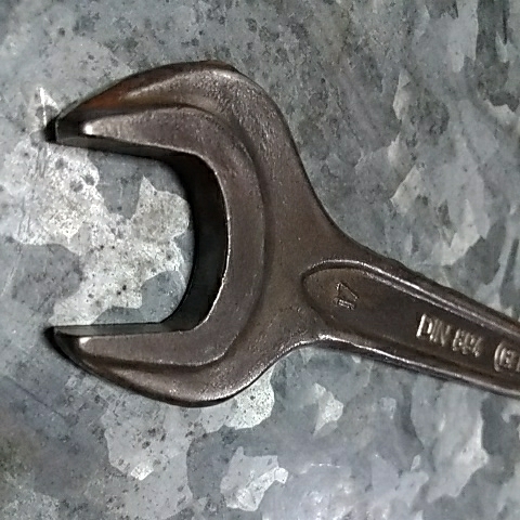 gedore-GEDORE maintenance for tool car tool one-side . wrench wrench size inscription 17mm.. total length 159.5mm. Germany DIN894 vanadium Germany made 