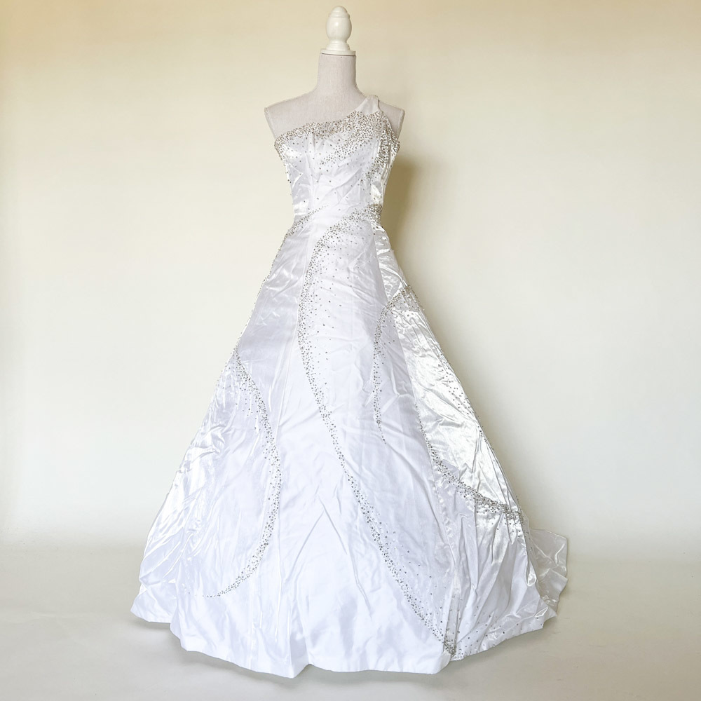 中古 ワンショルダー　ウェディングドレス　結婚式　ブライダル フォト婚　二次会　ステージ衣装など Aライン ホワイト 9号TT W-145