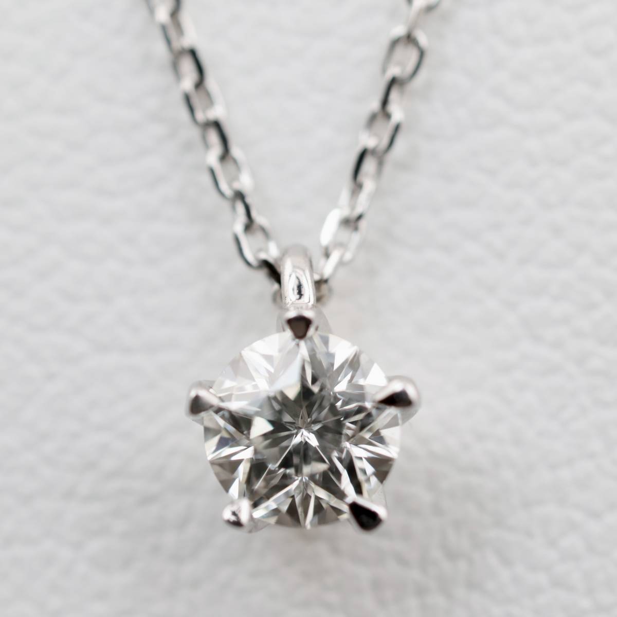 K18 WG wish upon a star 0.304ct Gカラー SI1 ダイヤモンド