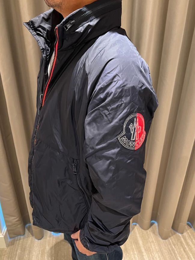 MONCLER メンズサイズ3 ジップアップ_画像2