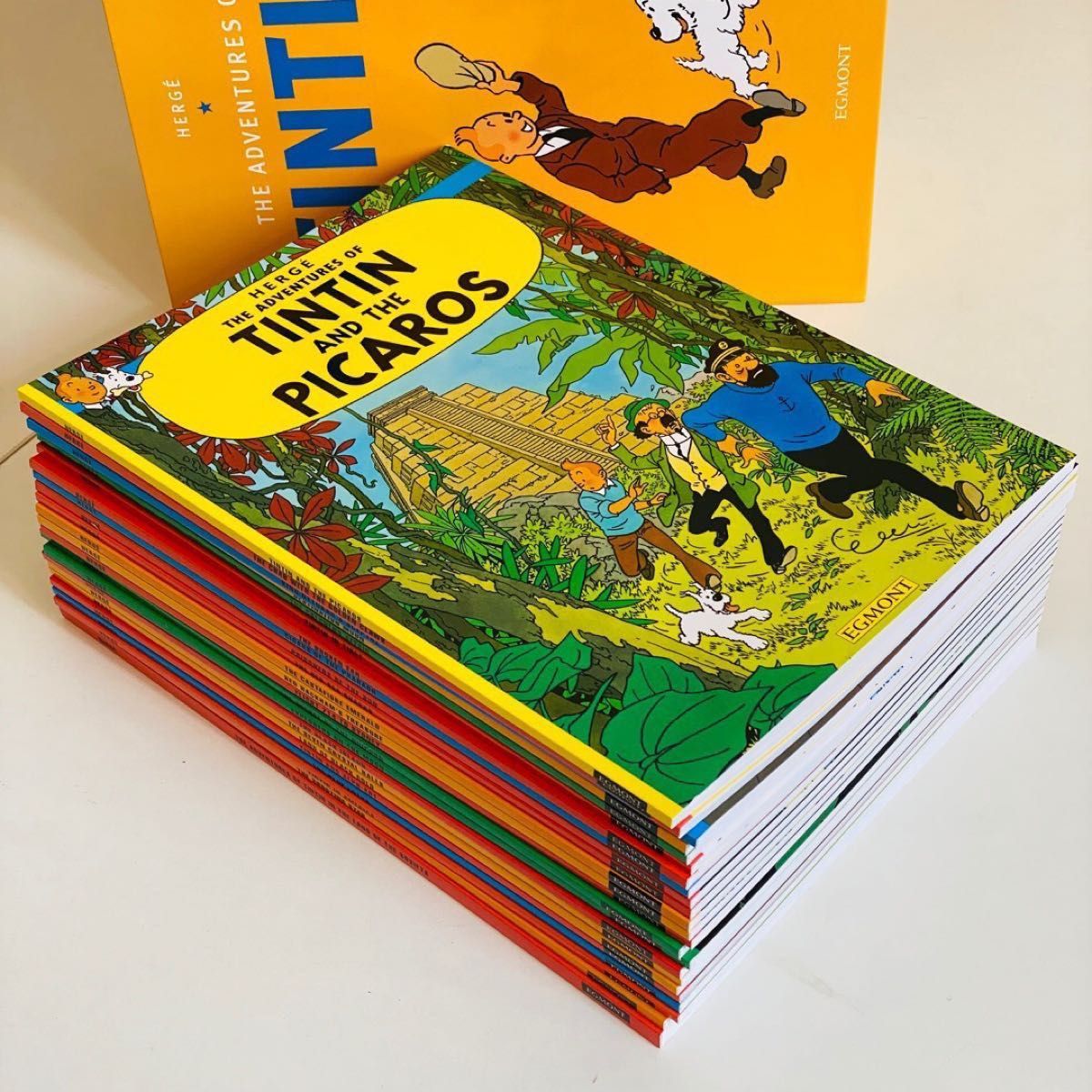 The adventures of TinTin タンタンの冒険　英語コミックス　英語絵本　名作　