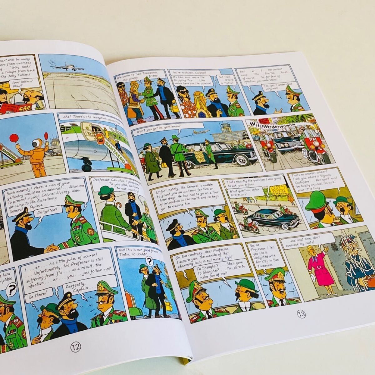 The adventures of TinTin タンタンの冒険　英語コミックス　英語絵本　名作　