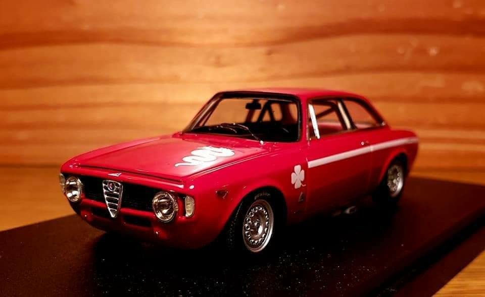 1/43 VISION アルファロメオ ジュリア GTA1300 コルサ1971 ヴィジョン アルファロメオ GTA1300 ジュニアコルサ 1971 レッド