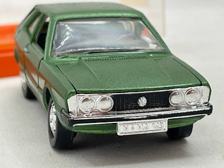 SCHUCO シュコー 1/43 モデルシリーズ ドイツ製 VW シロッコ グリーン_画像5