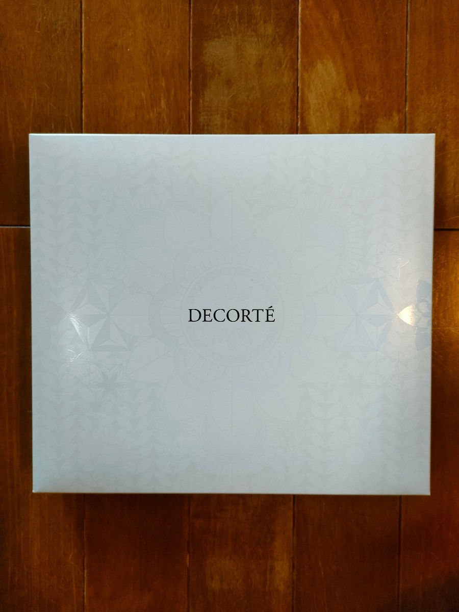 * new goods * unused cosme Decorte Novelty place mat maru cell wonder s design not for sale 4 sheets 