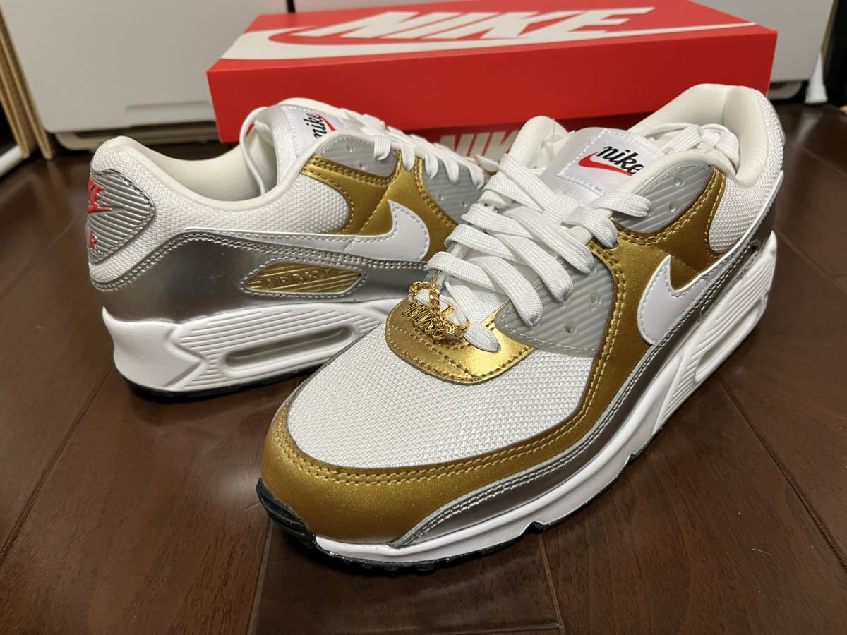 早い者勝ち！送料無料！ゴールデンサイズ！未使用 NIKE ナイキ AIRMAX90 SE エアマックス90 27.5cm DJ6208-100