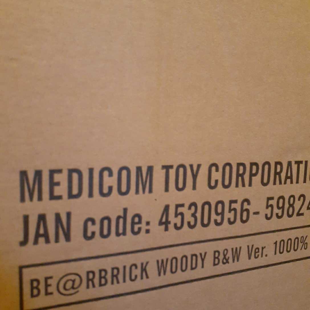 BE@RBRICK WOODY B&W Ver. 1000% トイ・ストーリー WOODY ベア