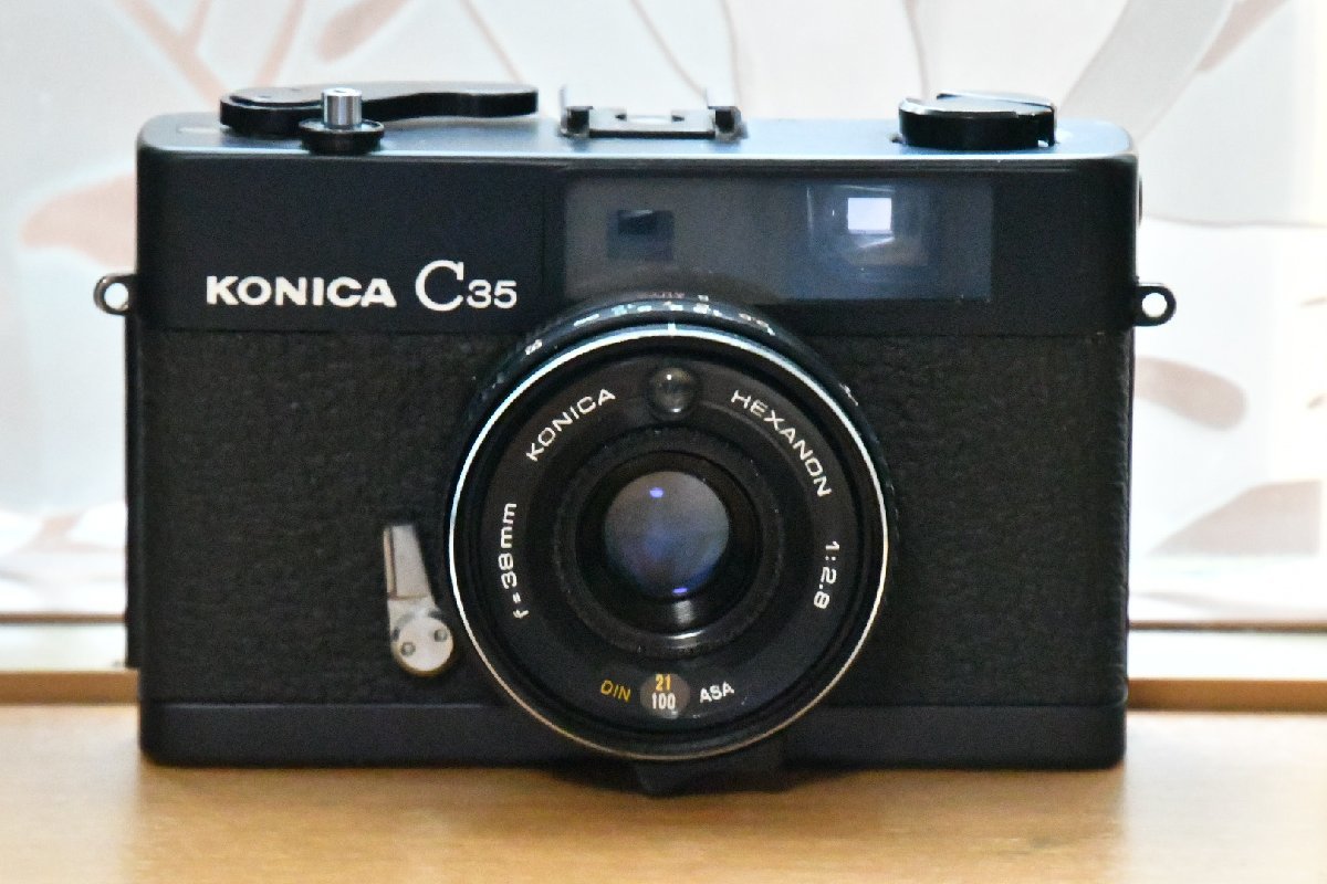 大割引 コニカ フィルムカメラ C35 KONICA ミノルタ ブラック【中古