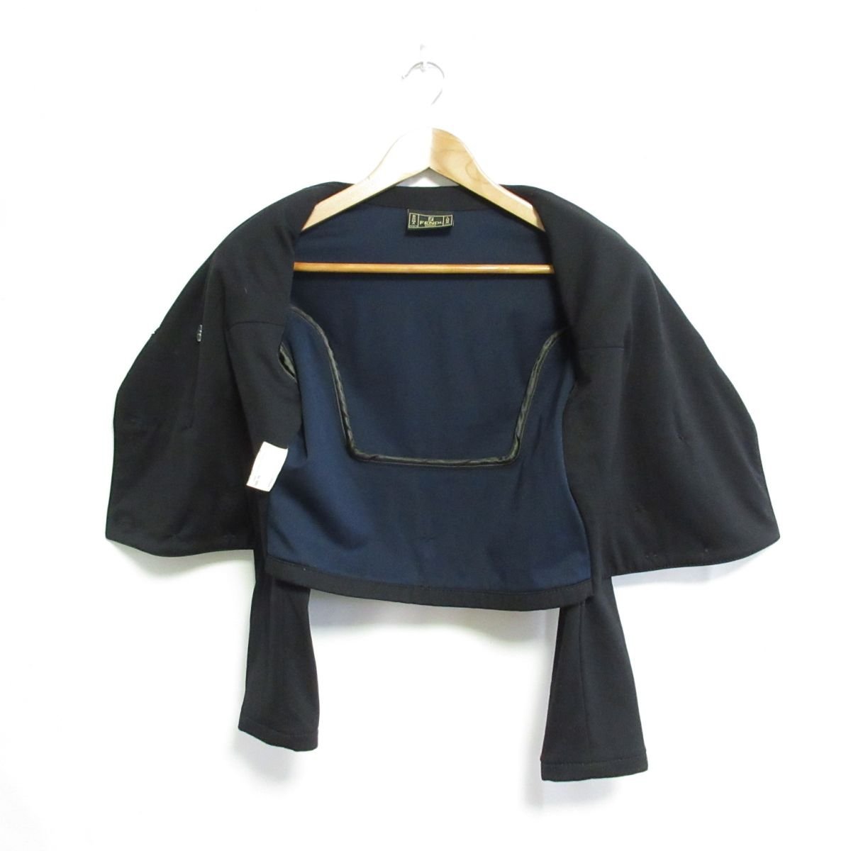 魅力の フェンディ jeans FENDI 美品 ヴィンテージ 黒 ブラック 42