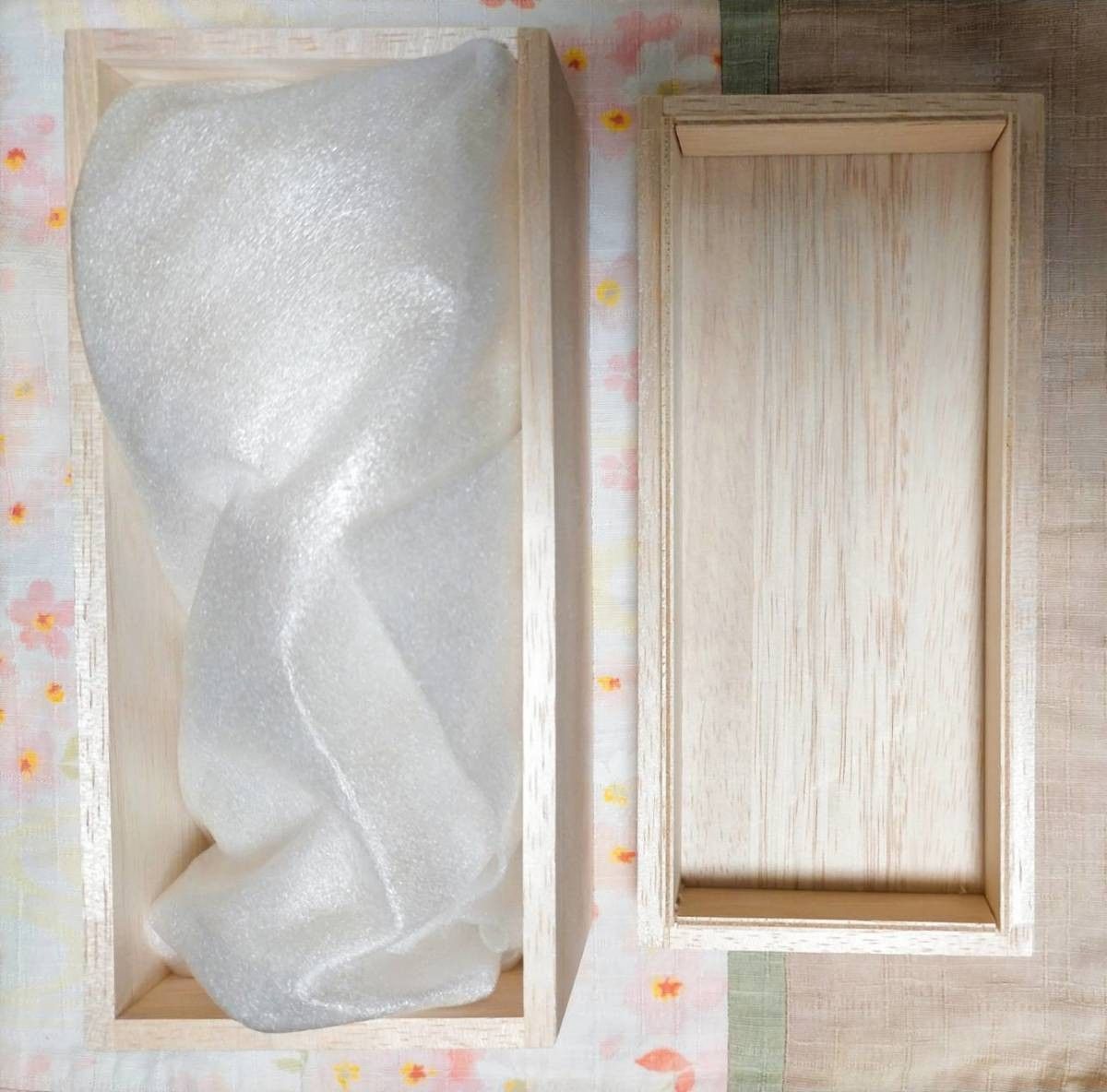 未使用品 バラの花 江戸切子 ワイングラス レッドカラー 綺麗 未使用品 バラの花 江戸切子 ワイングラス レッドカラー 綺麗
