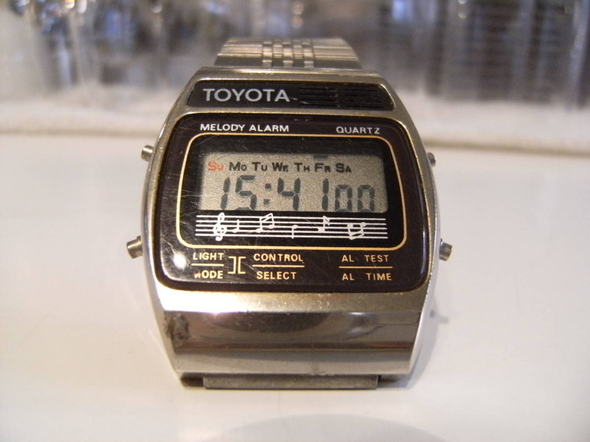  rare * Showa Retro 80 period *TOYOTA LCD QUARTZ Toyota Motor digital wristwatch * old car yan key F1 Hakosuka date light alarm melody -