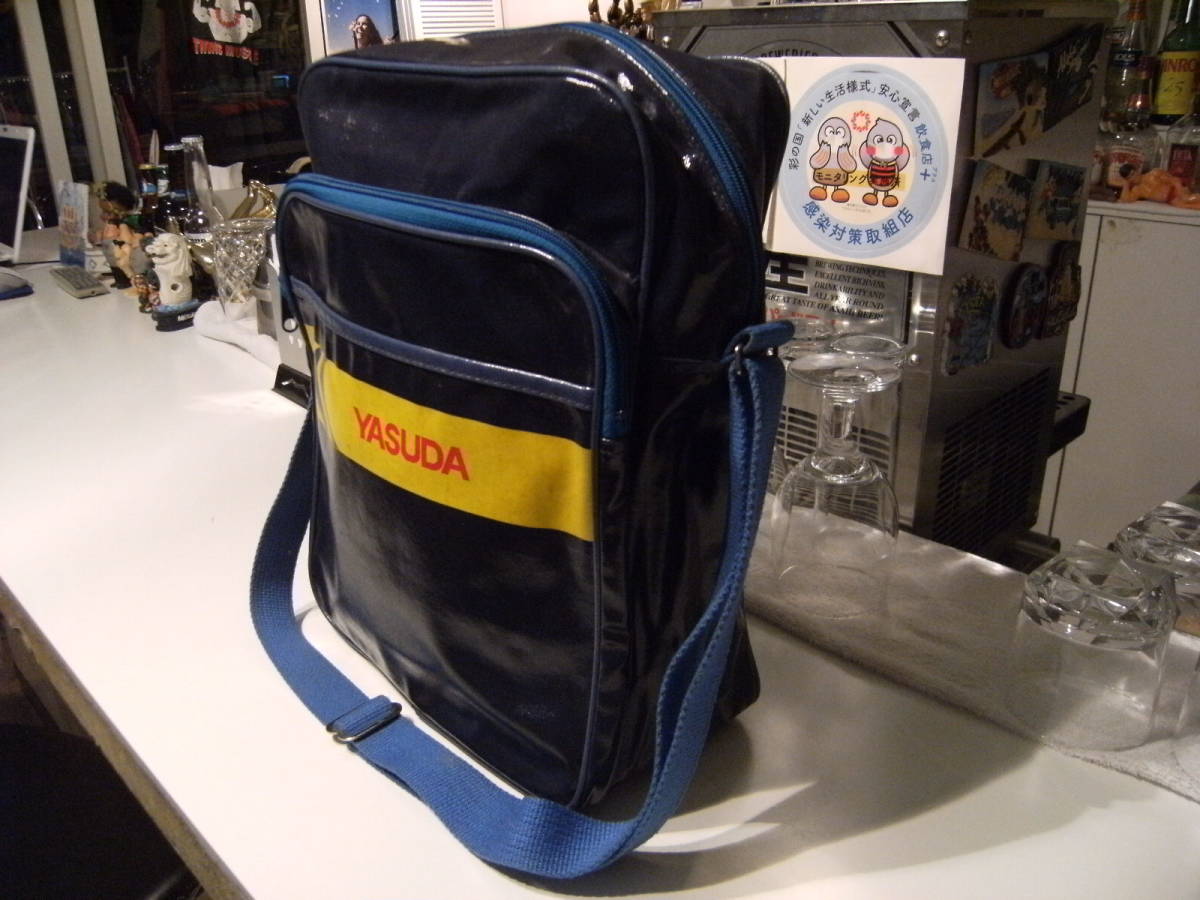  Showa Retro * made in Japan *80 period * that time thing YASUDAyasda enamel shoulder bag * going to school back yan key hot-rodder defect soccer baseball rugby 