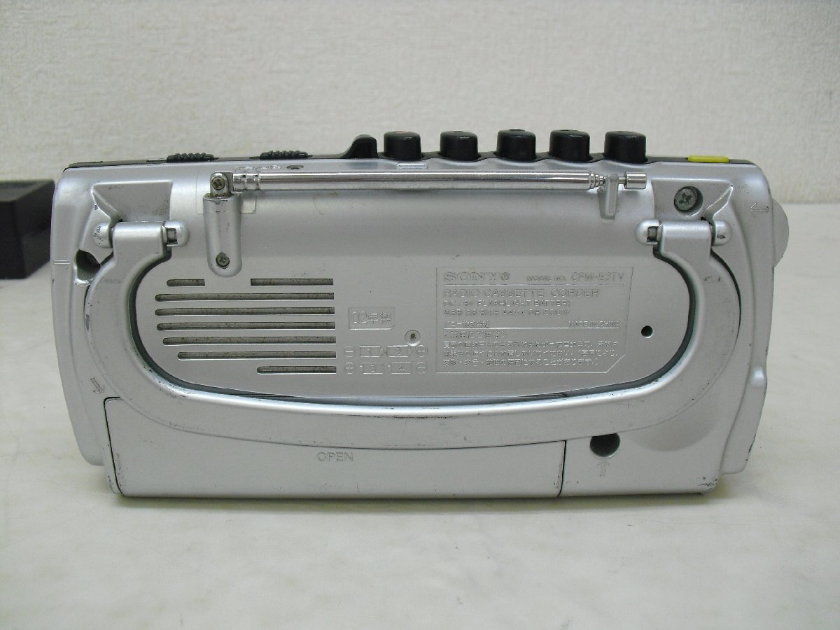 7961★SONY モノラルラジカセ 「CFM-E3TV」 ACアダプタ―付 2002年製★中古★の画像6