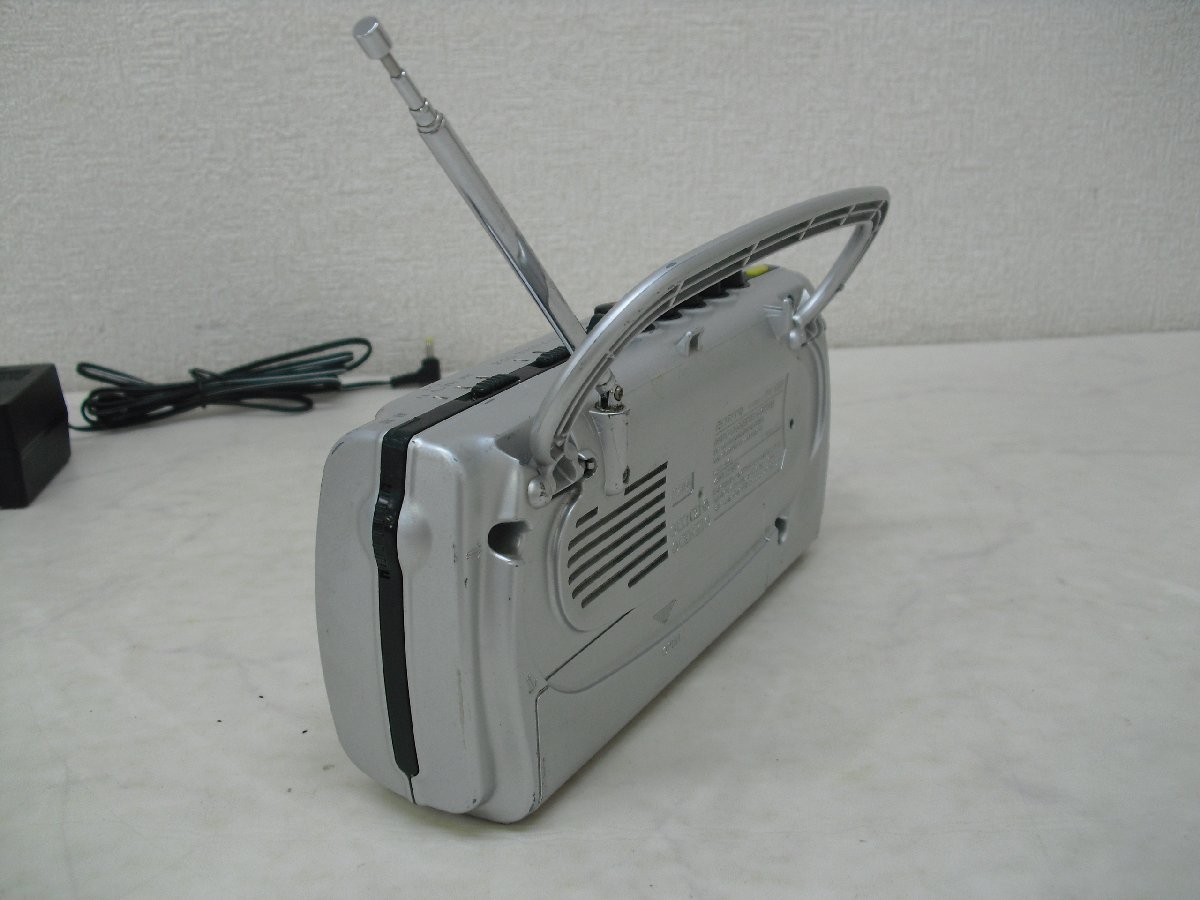 7961★SONY モノラルラジカセ 「CFM-E3TV」 ACアダプタ―付 2002年製★中古★の画像7