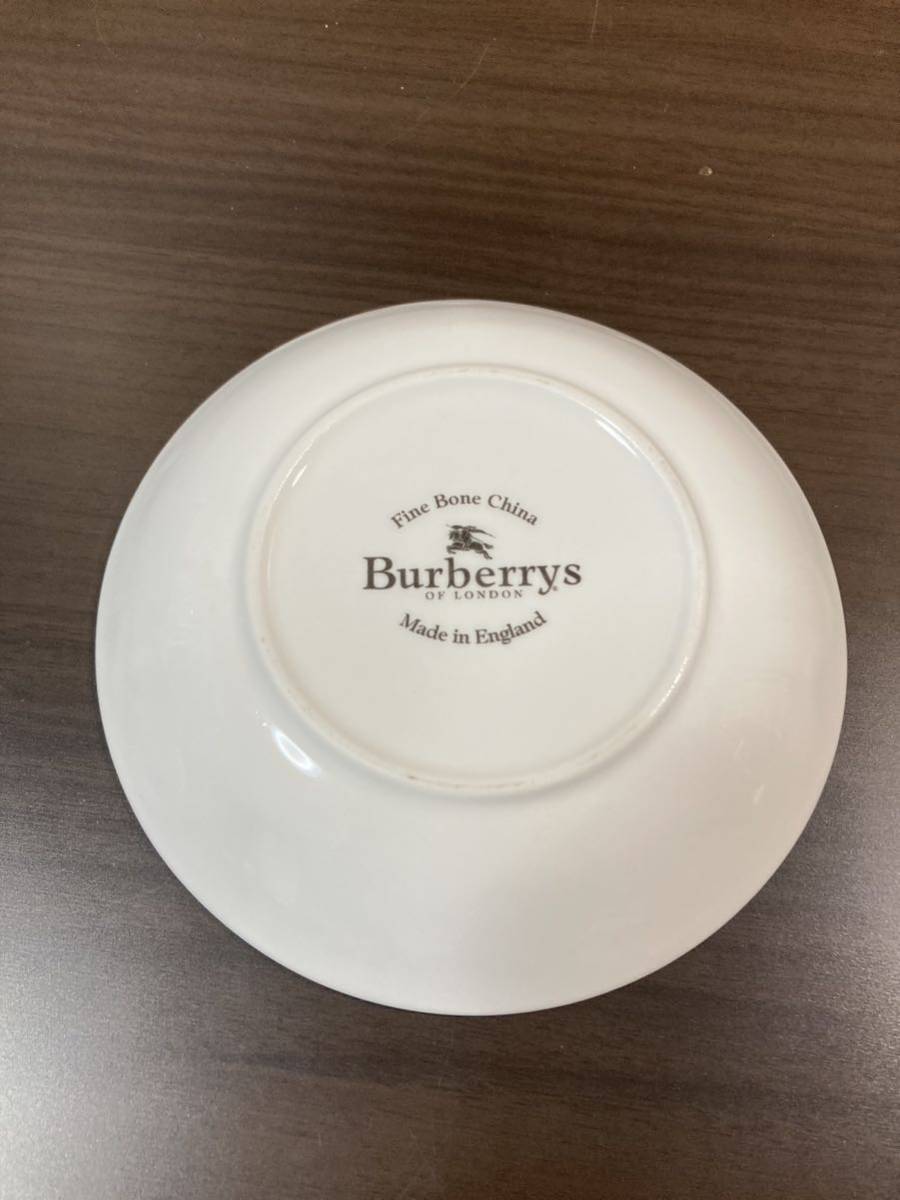 ▼バーバリー≪小皿　１枚≫BURBERRY 陶器製　プレート Burberrys