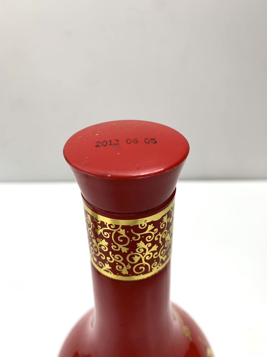 慶州法酒　コリアンネイティブワイン　ビンテージワイン900ml 16%韓国唯一の秘酒　 / 中国四川　幸運のワイン500ml 52% 　2本セット
