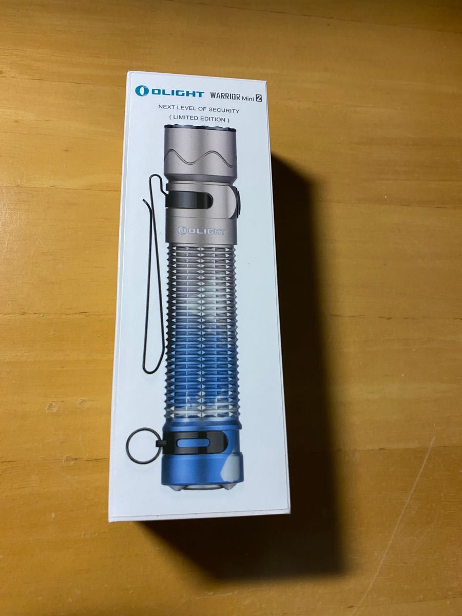 限定カラー Olight WARRIOR Mini 2 フラッシュライト 懐中電灯 ハンディライト