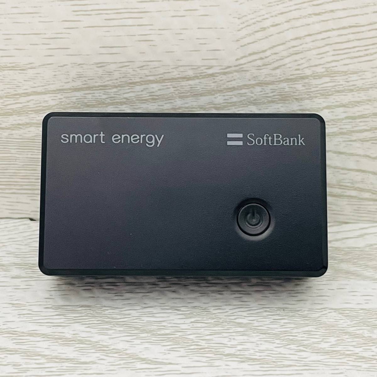 中古品 SoftBank ソフトバンク smart energy LU01 充電式リチウム電池 モバイルバッテリー_画像1