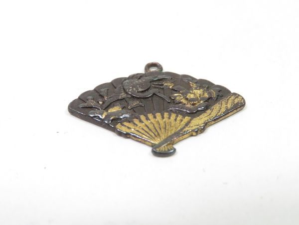 【4952】堤物／明治時代　オリジナル　金物　金具　センス彫金（初品・買取品）_画像6